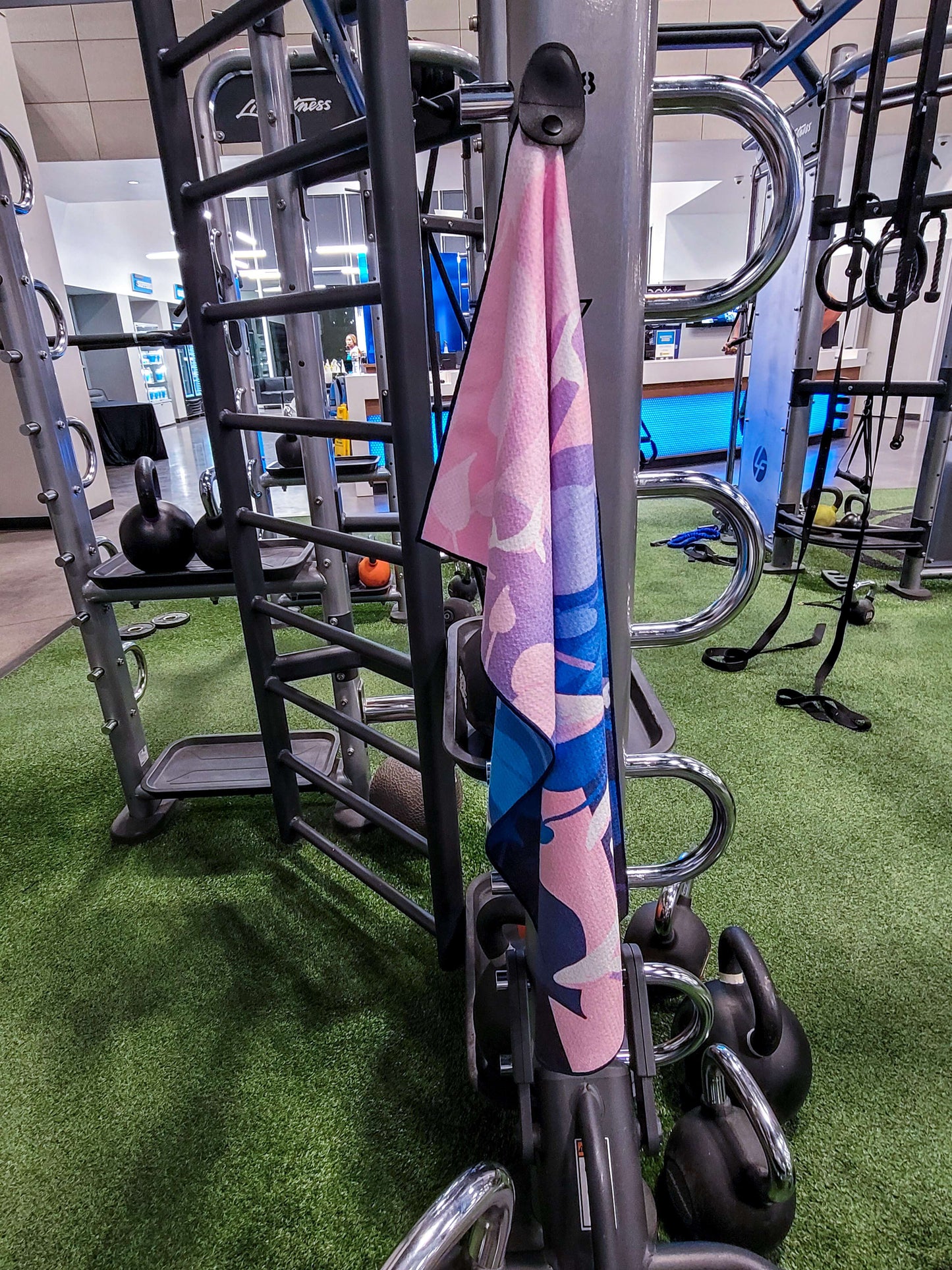 Microfiber Sweat Towel with Removable Magnet!